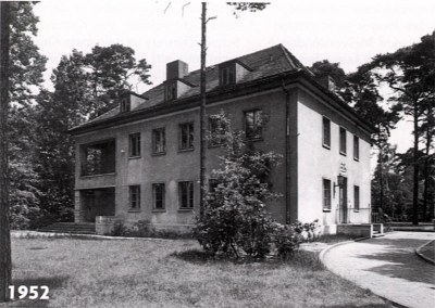 Das Schulgebäude 1952